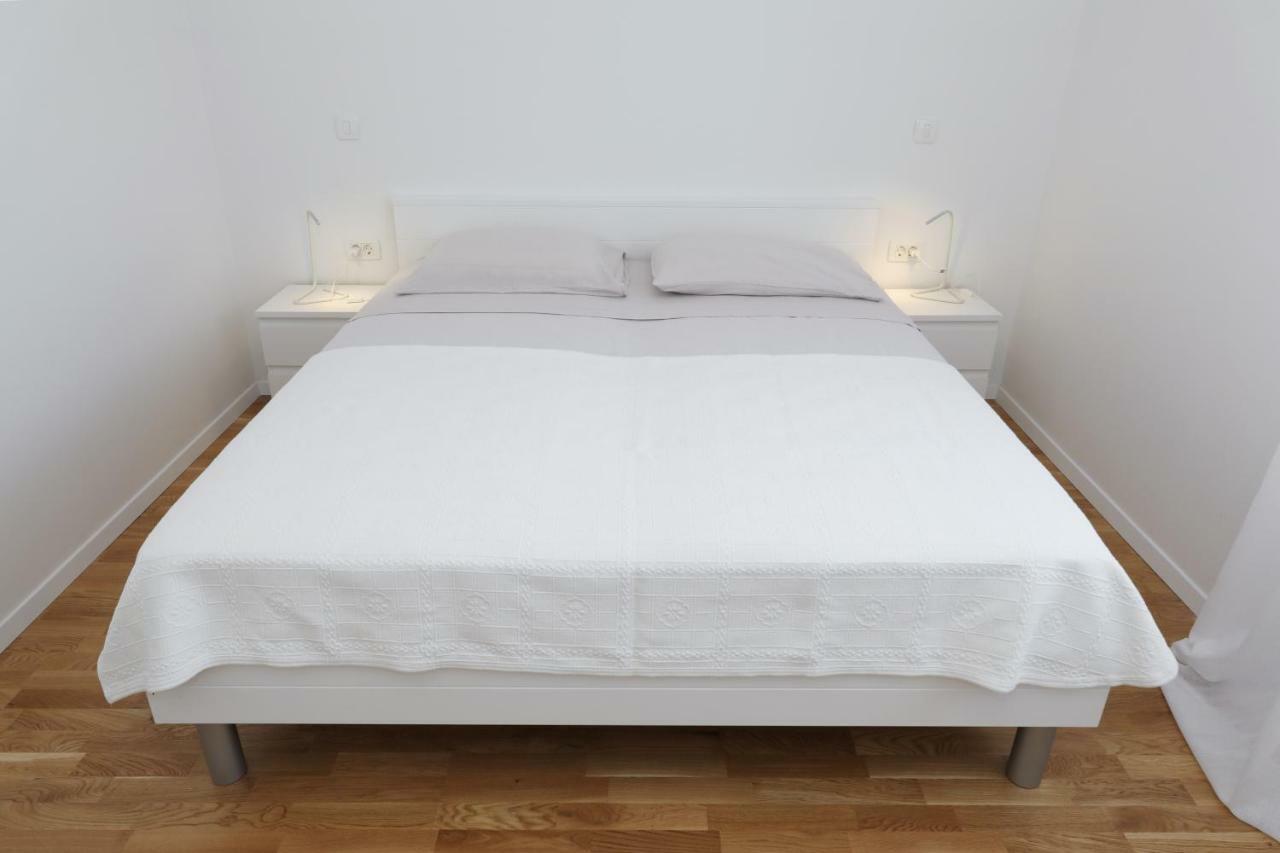 Marta Apartament *