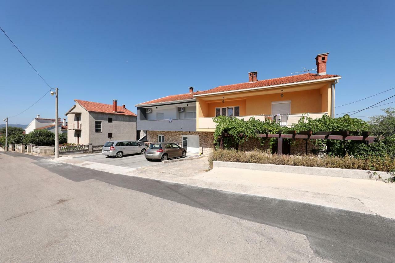 Apartament Marta *